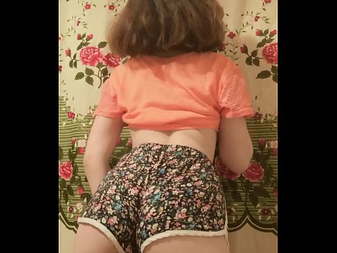 ❤️ Sexig ung babe som strippar av sig sina shorts inför kameran ️❌ Sluts at sv.myteporn.ru ❤